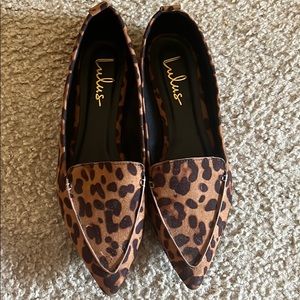 Lulus Leopard Flats